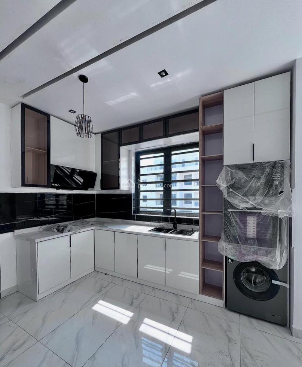 Luxury Built 2 Bedroom Apartment with Elevator, Pool and Gym, Ikate, Lekki, Lagos, Flat / Apartment for Sale