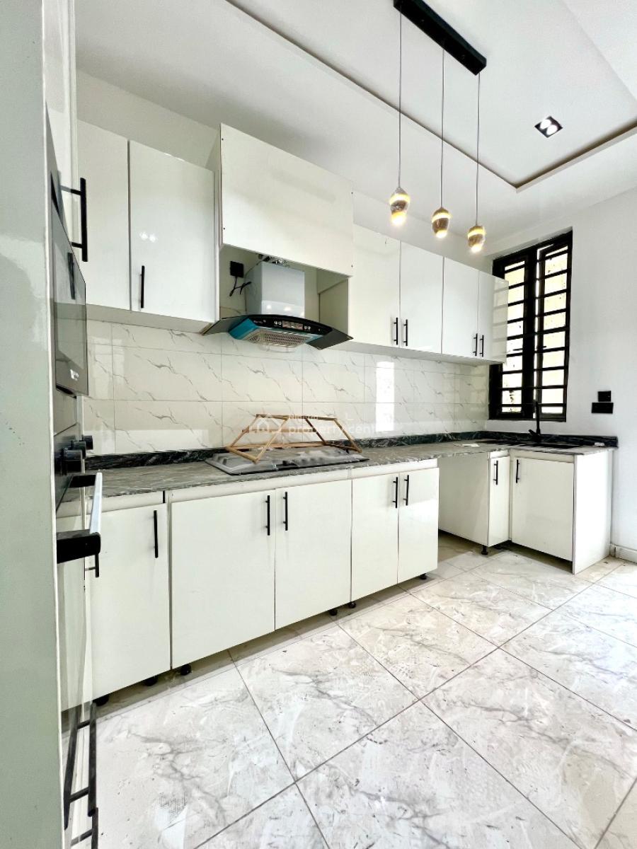 4 Bedroom Terrace Duplex, Ologolo, Lekki, Lagos, Terraced Duplex for Sale