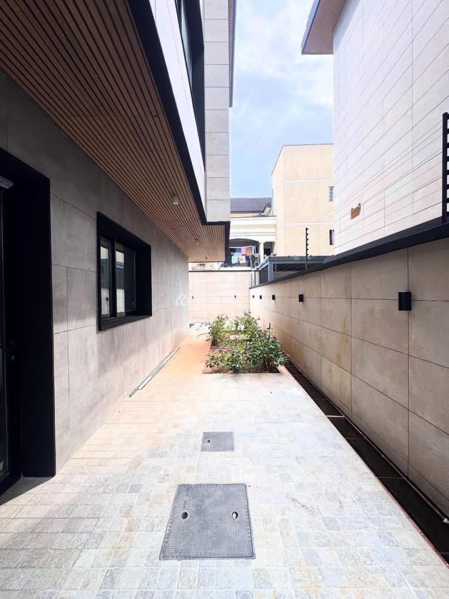 a Newly Built 5 Bedroom Fully Detached Duplex with Pool & Elevator Ava, Banana Island, Ikoyi, Lagos, Detached Duplex for Sale