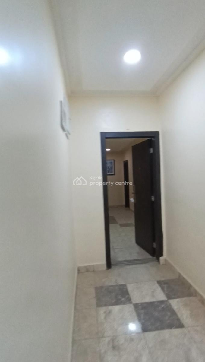 1bedroom Flat @ Utako, Very Nice Neighbourhood Clean House, Utako, Abuja, Flat / Apartment for Rent