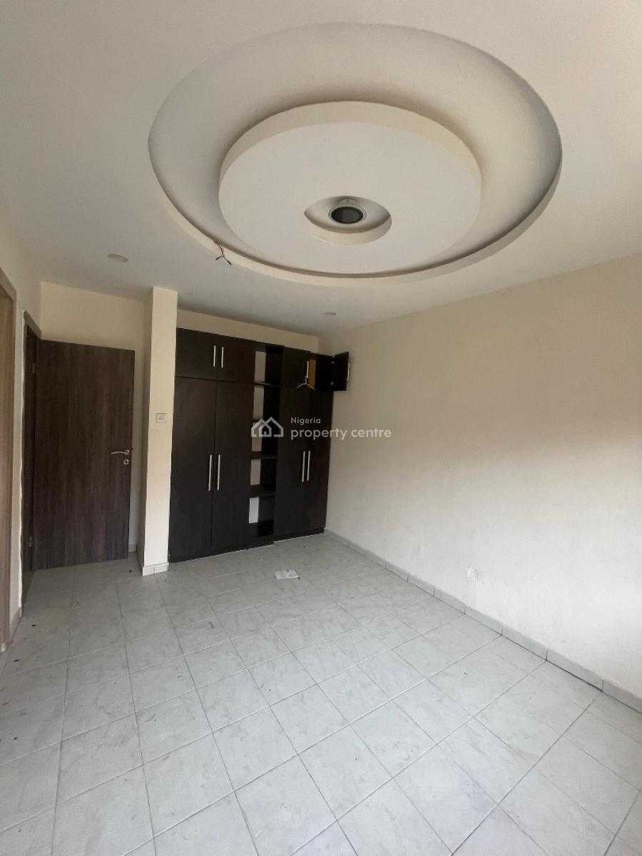 Self Compound Spacious 3-bedroom Terraced Duplex with Mini Flat Bq, Regal View,lekki Right, Lekki, Lagos, Terraced Duplex for Sale