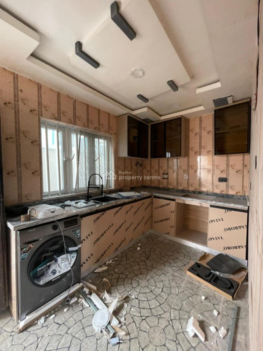 Luxury 3 Bedroom Duplex with Excellent Features, Elepe Royal Estate, Ikorodu, Lagos, Detached Duplex for Sale