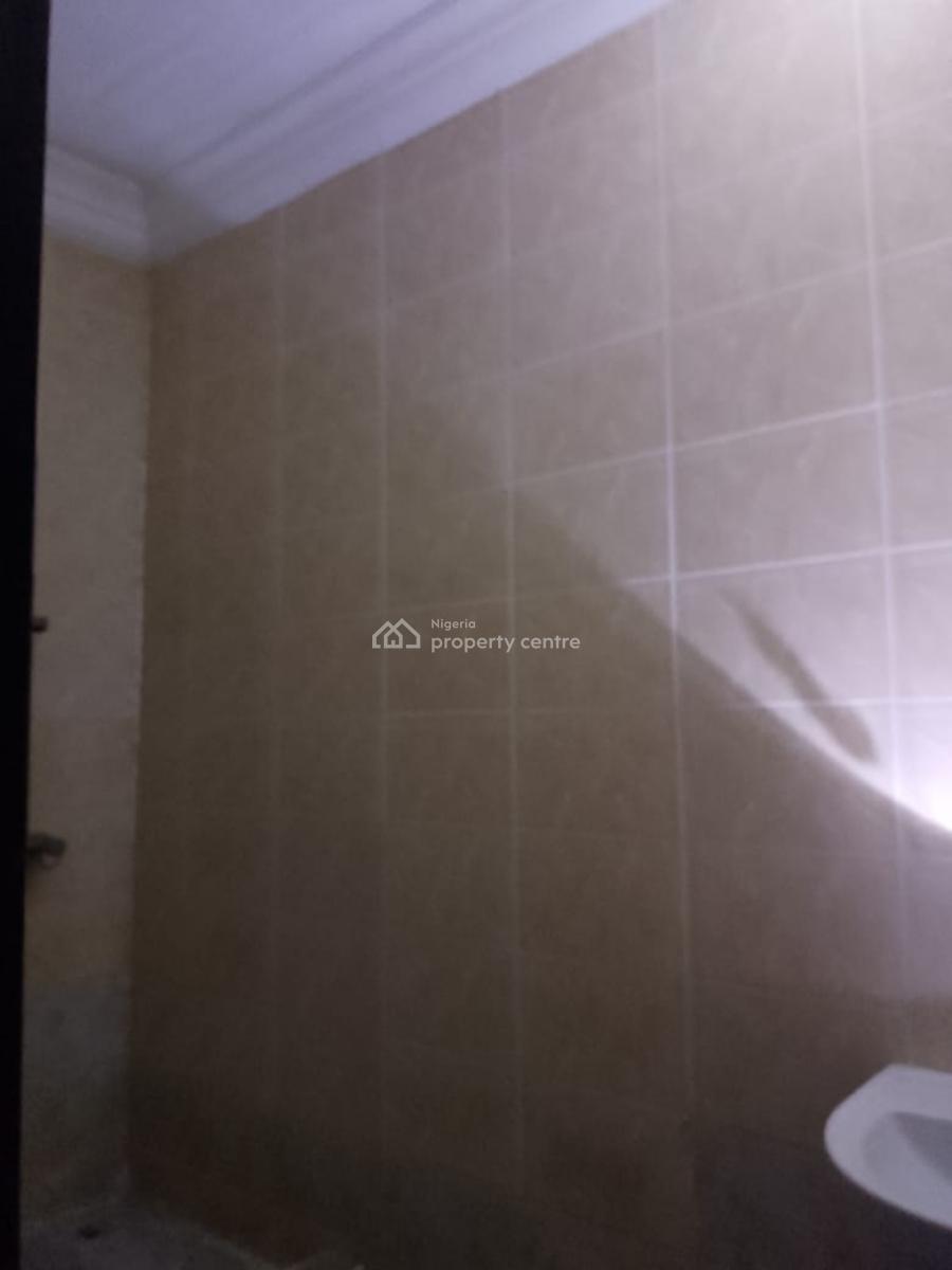 2 Bedrooms Apartment with Spacious Kitchen, Sangotedo, Ajah, Lagos, Flat / Apartment for Rent