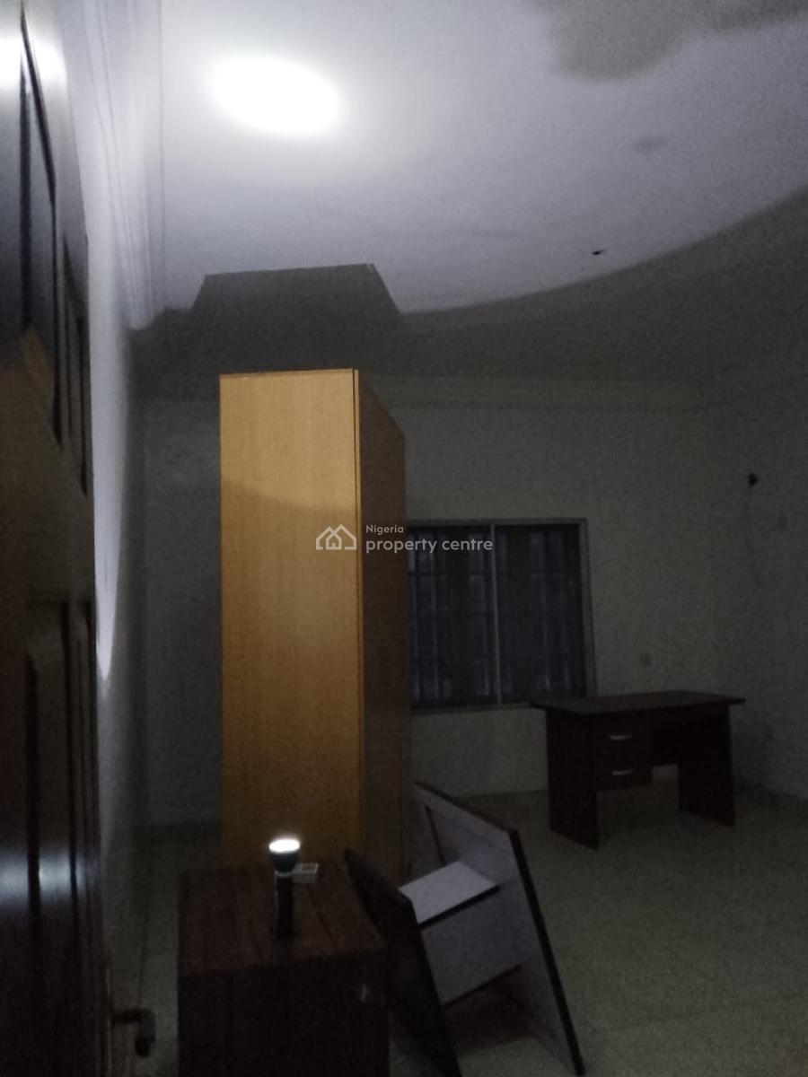 2 Bedrooms Apartment with Spacious Kitchen, Sangotedo, Ajah, Lagos, Flat / Apartment for Rent