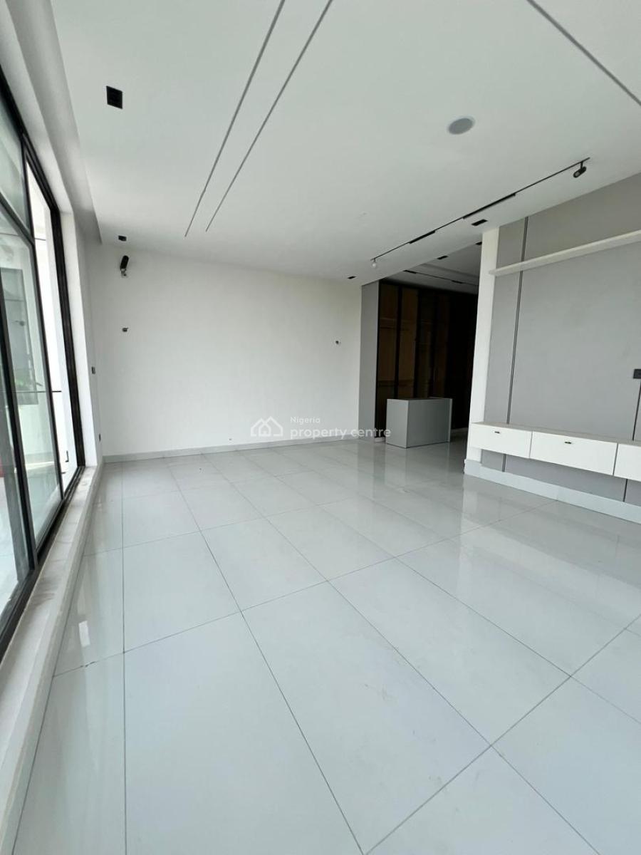 Luxury 5 Bed Duplex with 3 Bq, Swimming Pool & Rooftop, Chevron. Located in a Secure Estate, Lekki, Lagos, Detached Duplex for Sale