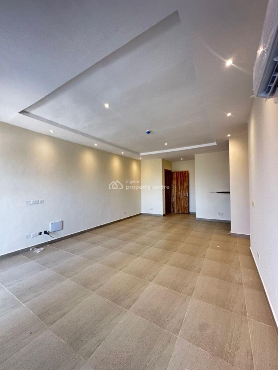 Decently Crafted 3bedroom Apartment with Swimming Pool, Lekki Phase 1, Lekki, Lagos, Flat / Apartment for Sale