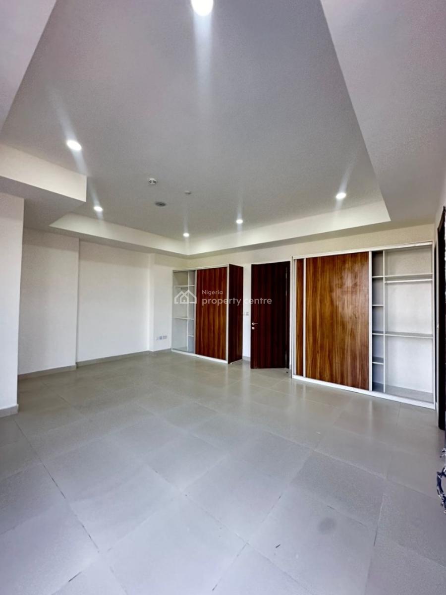 Exquisite 3bedroom Apartment, Lekki Phase 1, Lekki, Lagos, Flat / Apartment for Sale