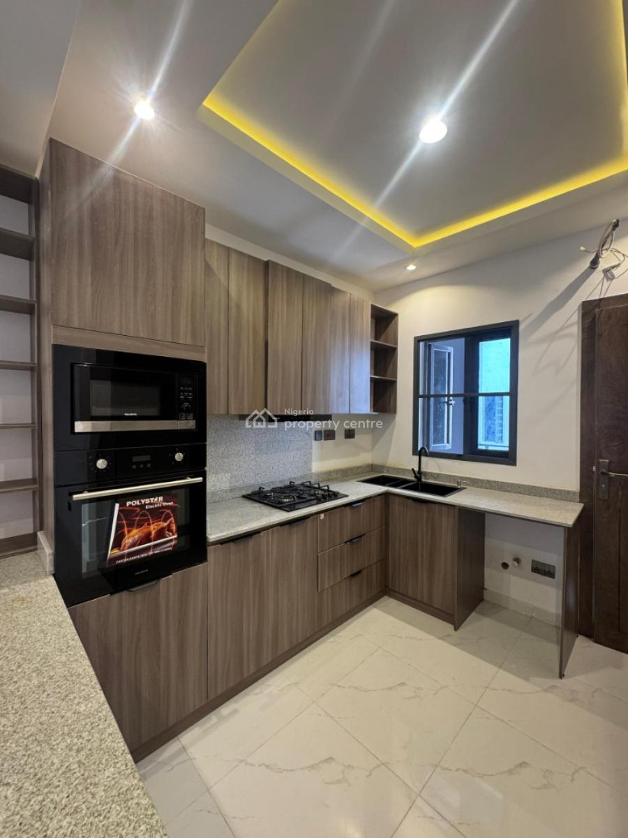 Stunning 3bedroom Apartment with an Elevator, Ikate, Lekki, Lagos, Flat / Apartment for Sale