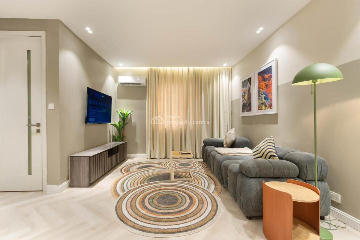 Luxury 1 Bedroom Apartment with Gym and Housekeeping, Lekki Phase 1, Lekki, Lagos, Flat / Apartment Short Let