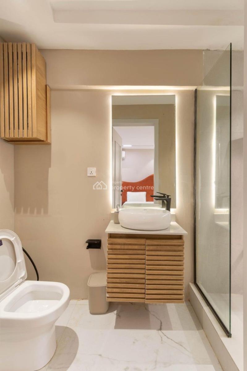 Luxury 2 Bedroom Apartment with Housekeeping and Gym, Lekki Phase 1, Lekki, Lagos, Flat / Apartment Short Let