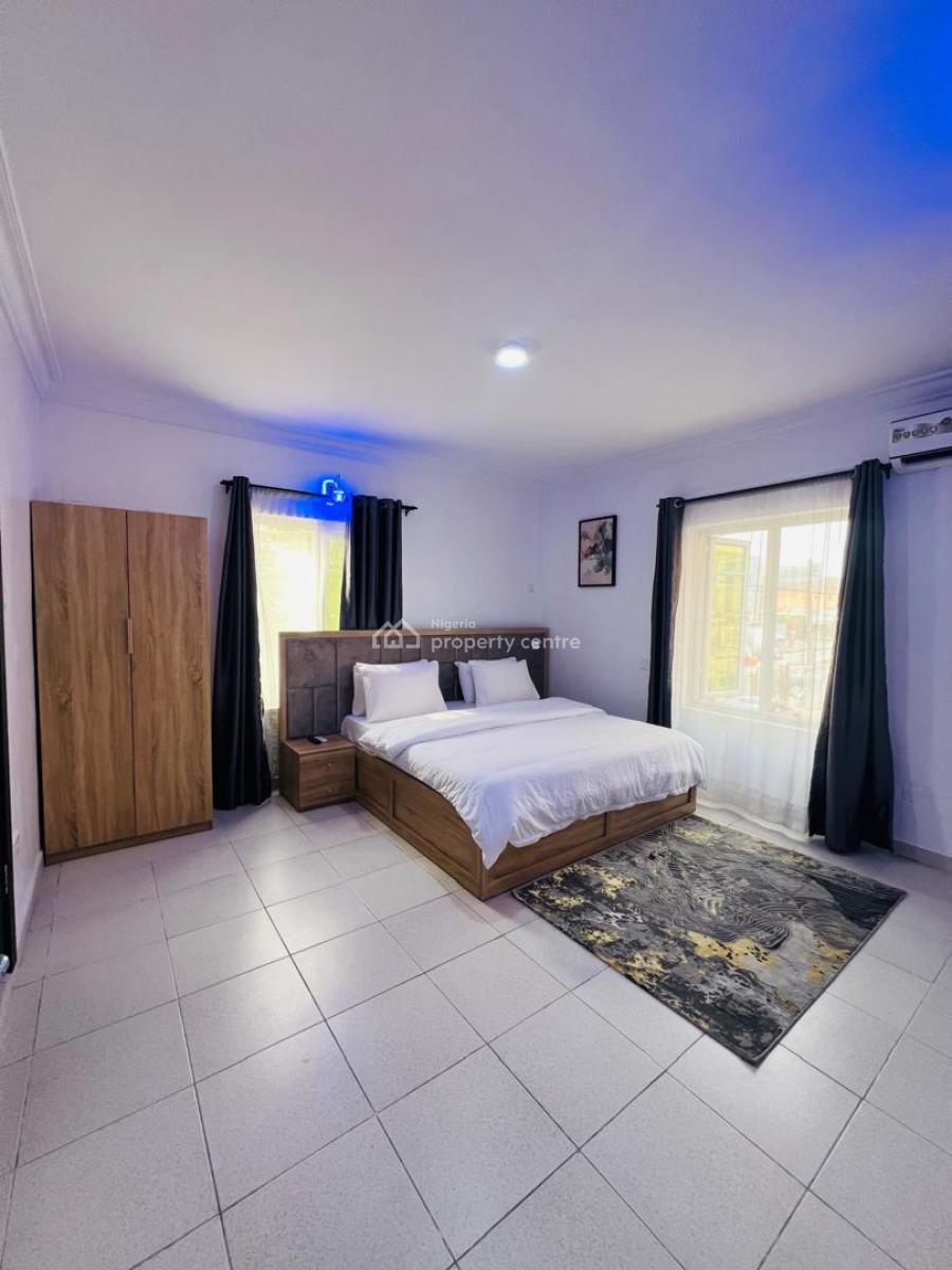 Spacious 2 Bedroom Apartment  with 24hours Power, Ologolo, Lekki, Lagos, Flat / Apartment for Rent