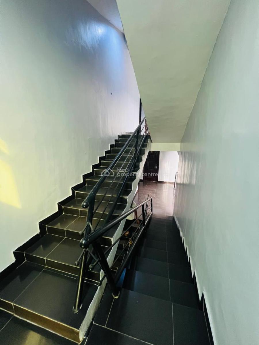 Spacious 2 Bedroom Apartment  with 24hours Power, Ologolo, Lekki, Lagos, Flat / Apartment for Rent