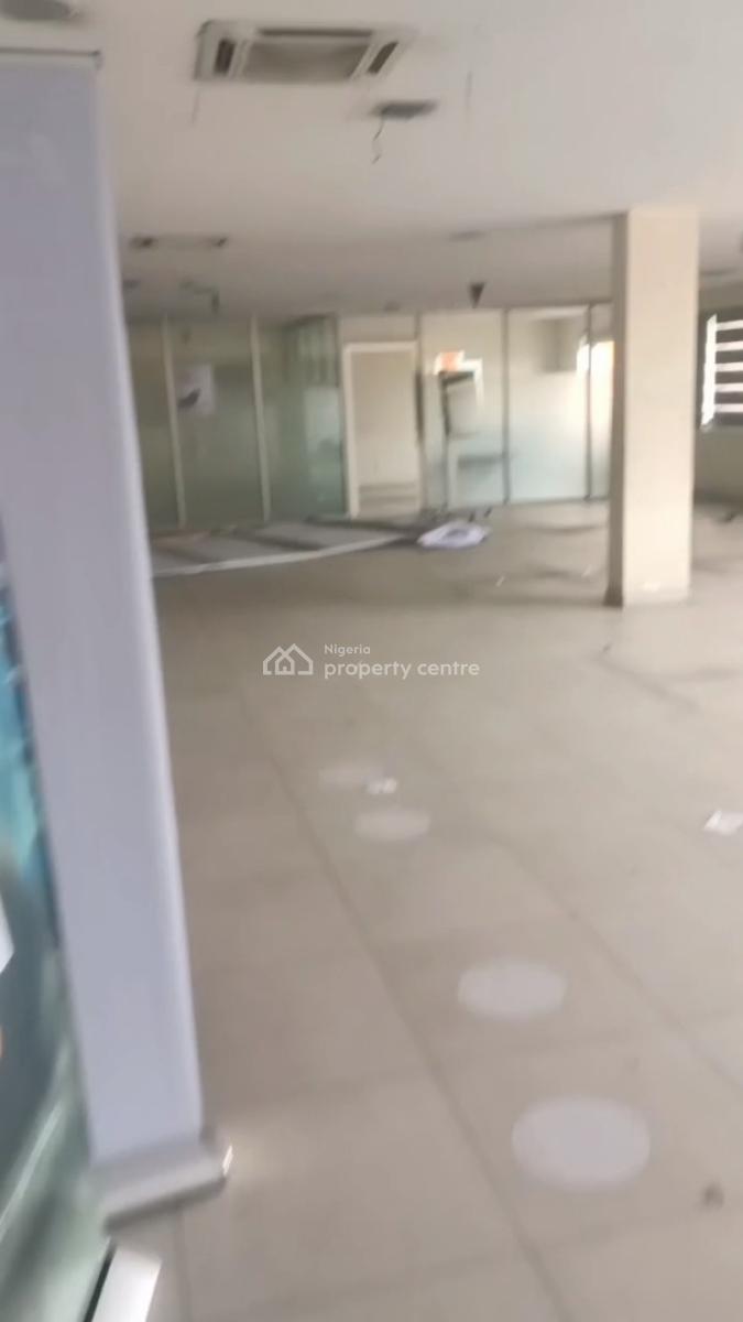 295sqmt Open Plan Space, Opebi, Ikeja, Lagos, Office Space for Rent