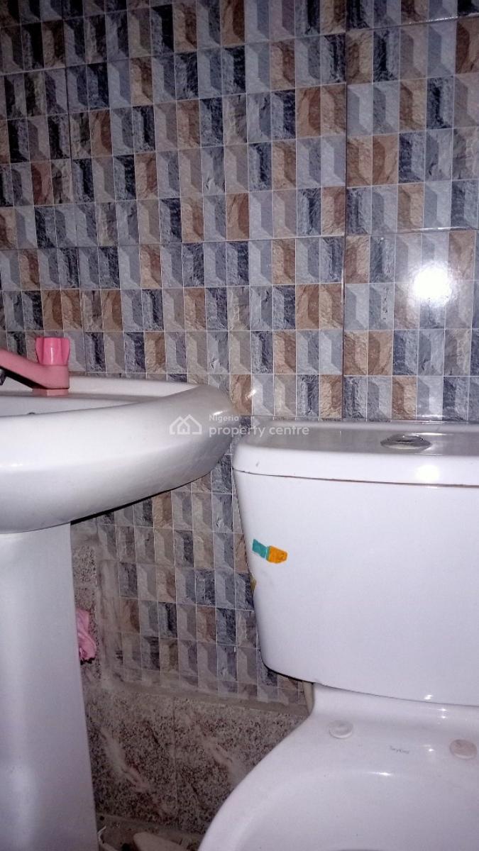 Well Maintained Luxury Room and Parlor Self Contain, By Cornoil Filling Station Opposite Access Bank, Bogije, Ibeju Lekki, Lagos, Mini Flat (room and Parlour) for Rent
