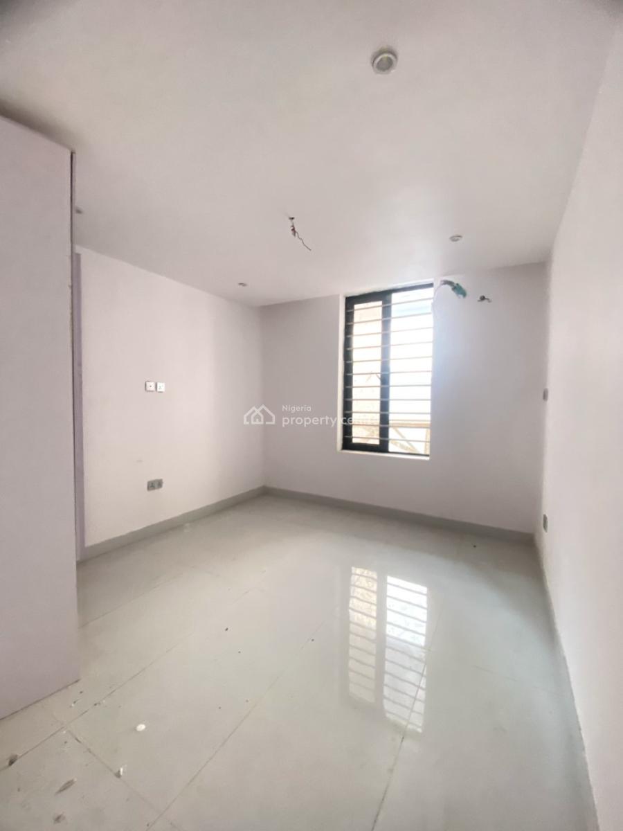 1 Bedroom Serviced Apartment with Swimming Pool, Ologolo, Lekki, Lagos, Mini Flat (room and Parlour) for Sale