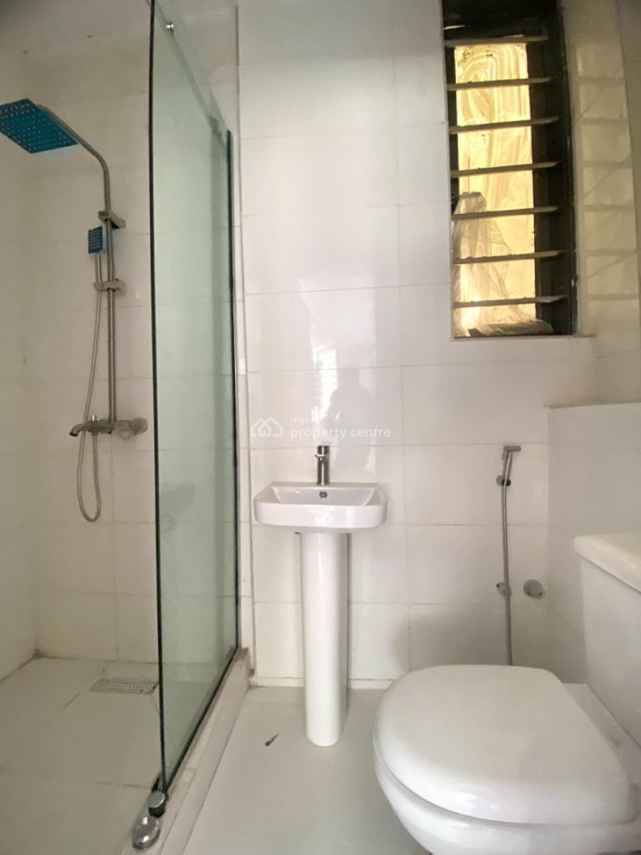2 Bedroom Serviced Apartment with Swimming Pool, Ologolo, Lekki, Lagos, Flat / Apartment for Sale
