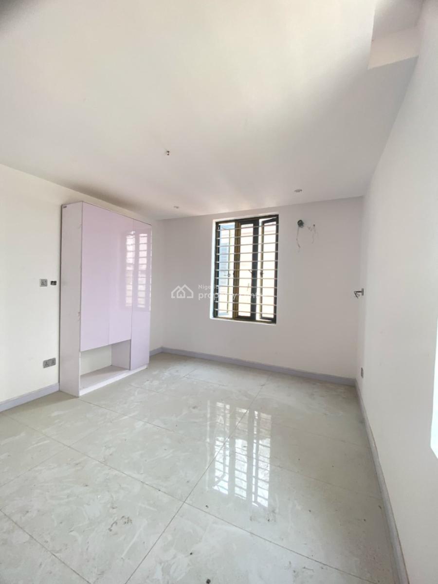 2 Bedroom Serviced Apartment with Swimming Pool, Ologolo, Lekki, Lagos, Flat / Apartment for Sale