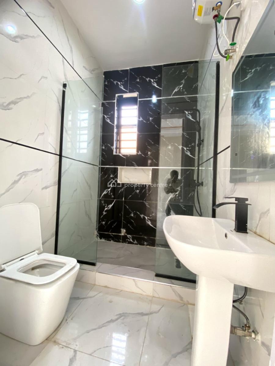 5 Bedroom Detached Duplex with Bq & Swimming Pool, Ologolo, Lekki, Lagos, Detached Duplex for Sale