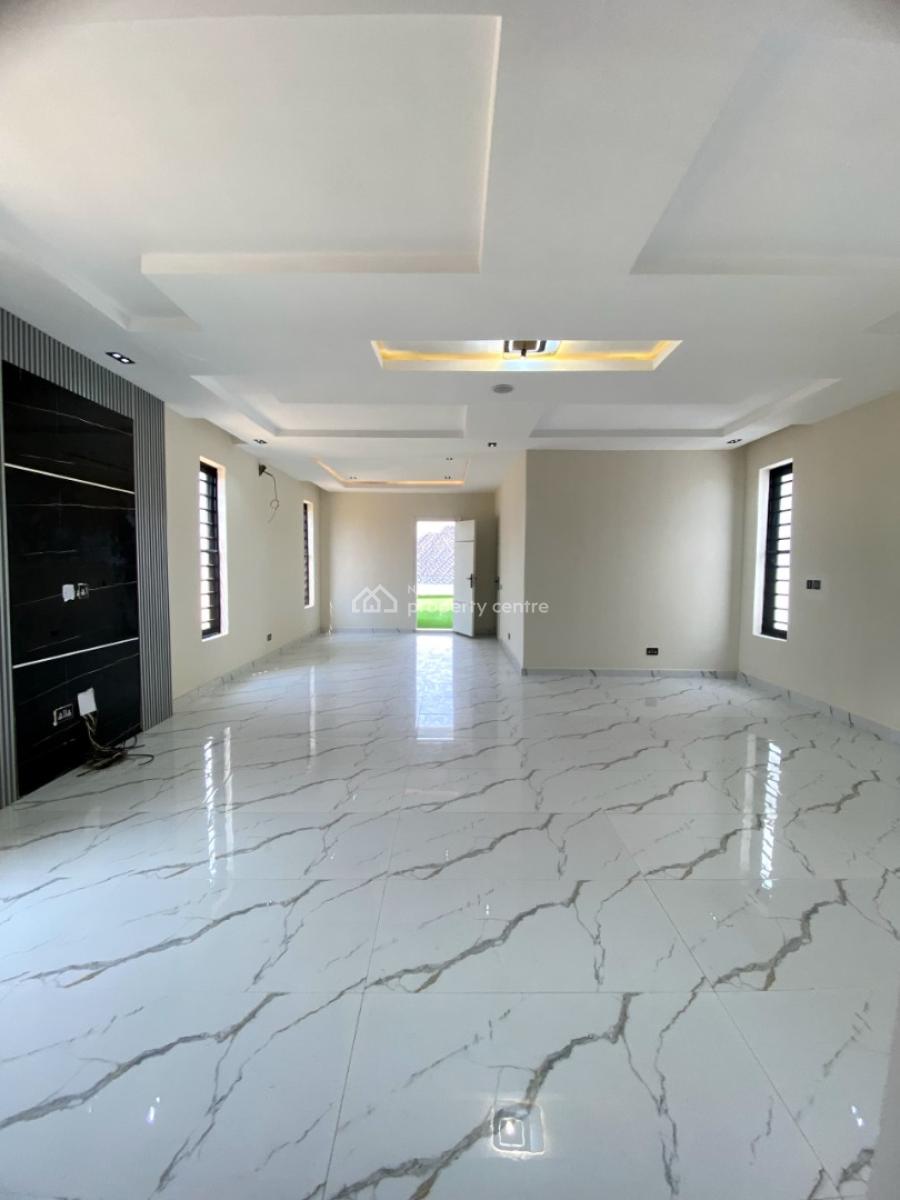 5 Bedroom Detached Duplex with Bq & Swimming Pool, Ologolo, Lekki, Lagos, Detached Duplex for Sale