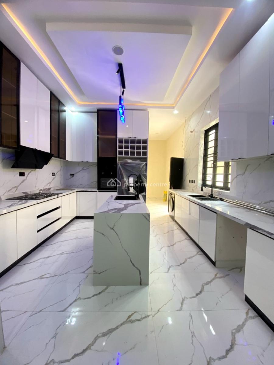 5 Bedroom Detached Duplex with Bq & Swimming Pool, Ologolo, Lekki, Lagos, Detached Duplex for Sale