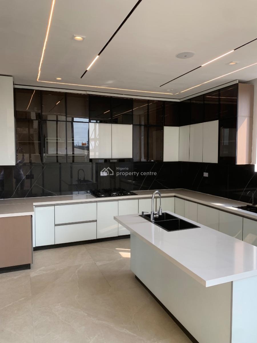 Five Bedroom Detached House, Lekki Foreshore, Lekki Phase 1, Lekki, Lagos, Detached Duplex for Sale