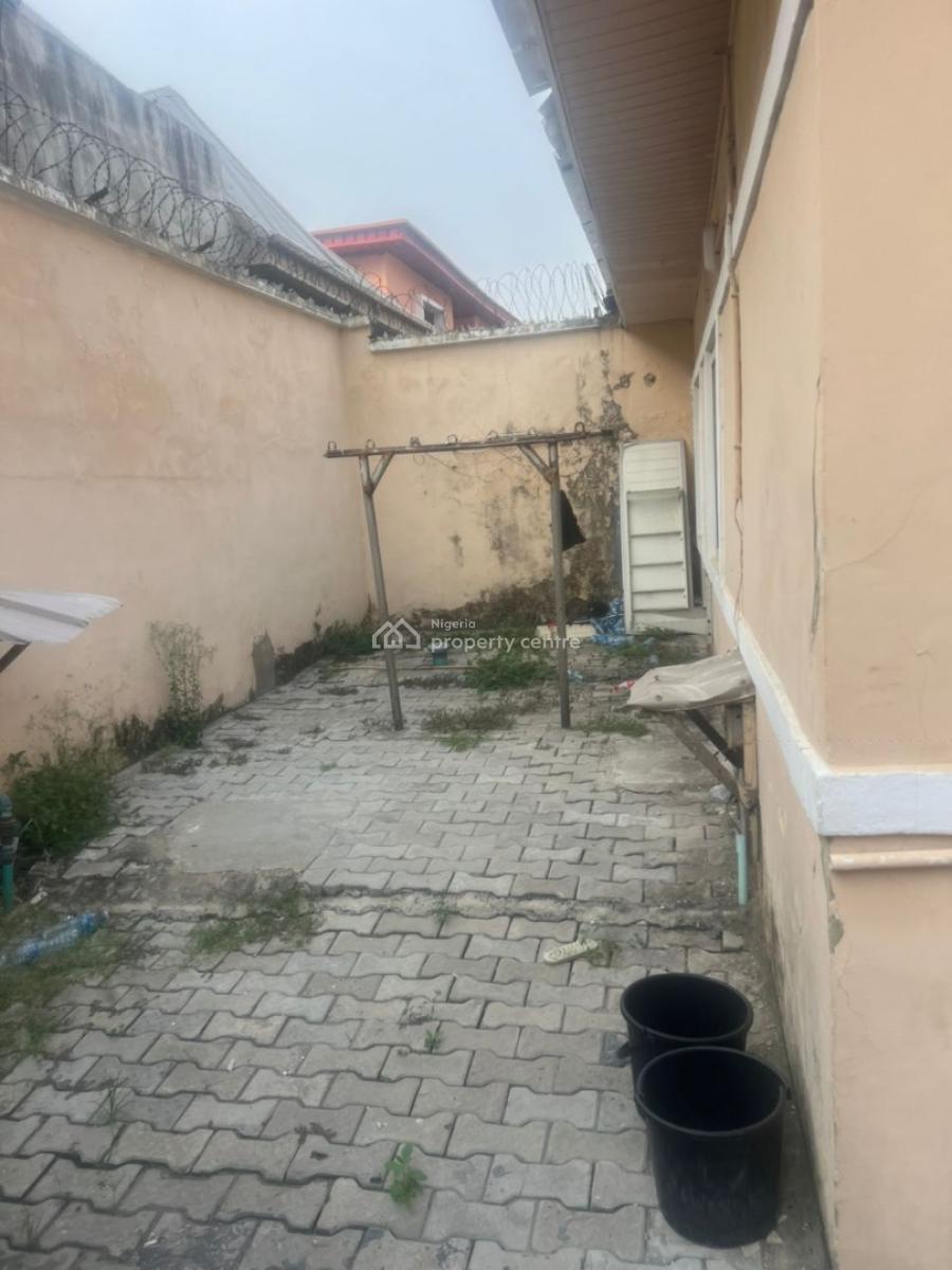 Fantastic 4 Bedrooms + Bq Semi-detached Duplex, Admiralty Homes Estate, Alpha Beach Road, New-road Bustop, Igbo Efon, Lekki, Lagos, Semi-detached Duplex for Sale