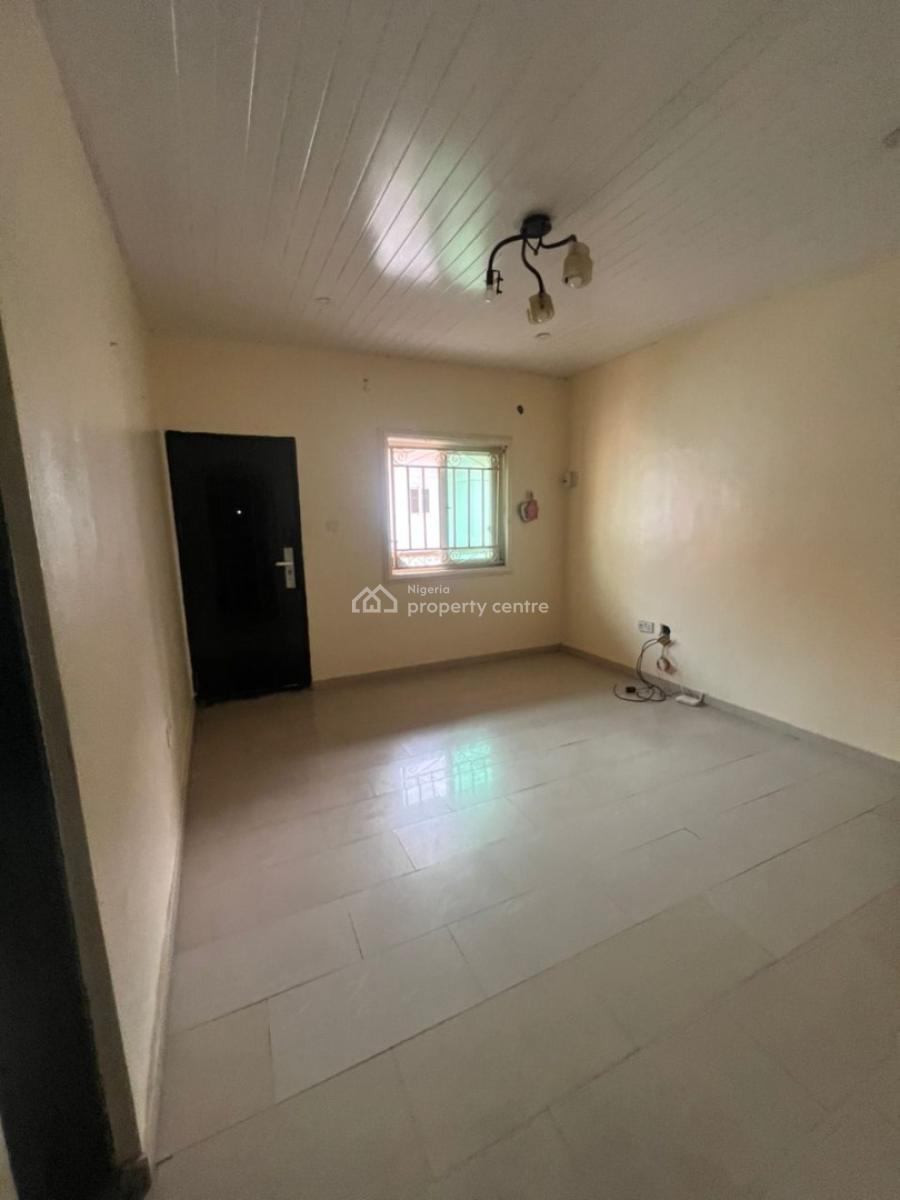 Fantastic 4 Bedrooms + Bq Semi-detached Duplex, Admiralty Homes Estate, Alpha Beach Road, New-road Bustop, Igbo Efon, Lekki, Lagos, Semi-detached Duplex for Sale