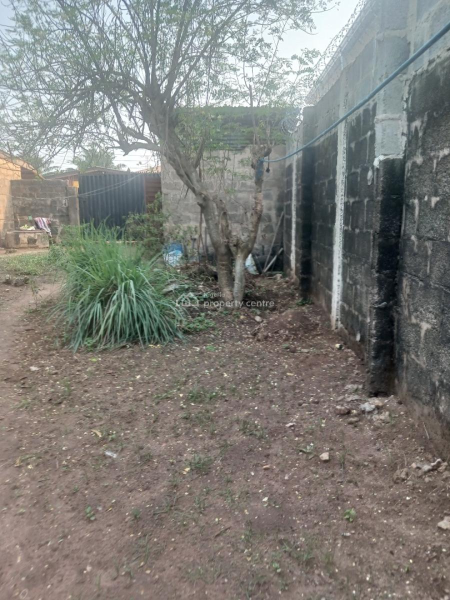 4 Bedroom Bungalow, Ipaja, Ayobo, Lagos, Detached Bungalow for Sale