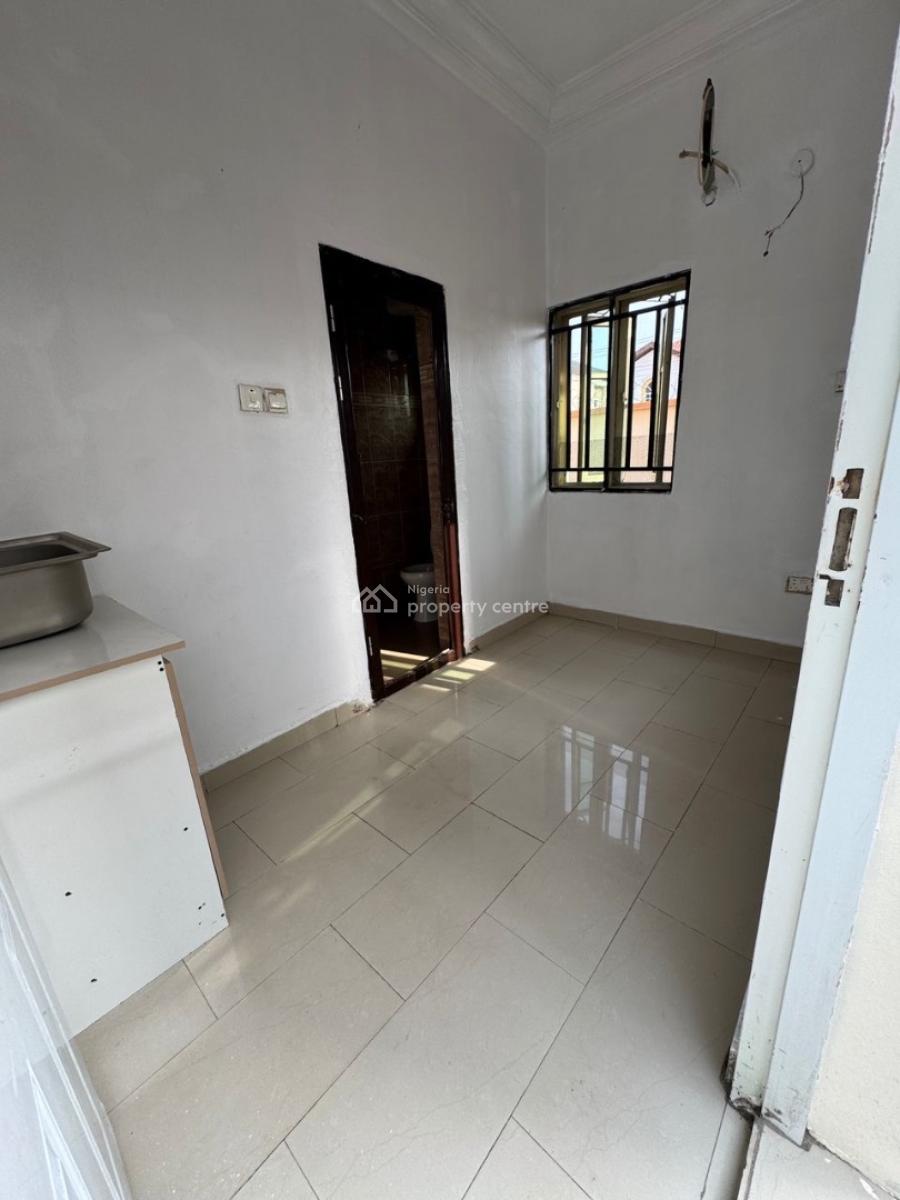Boys Quarter, Chevy View Estate Chevron, Lekki Phase 2, Lekki, Lagos, House for Rent