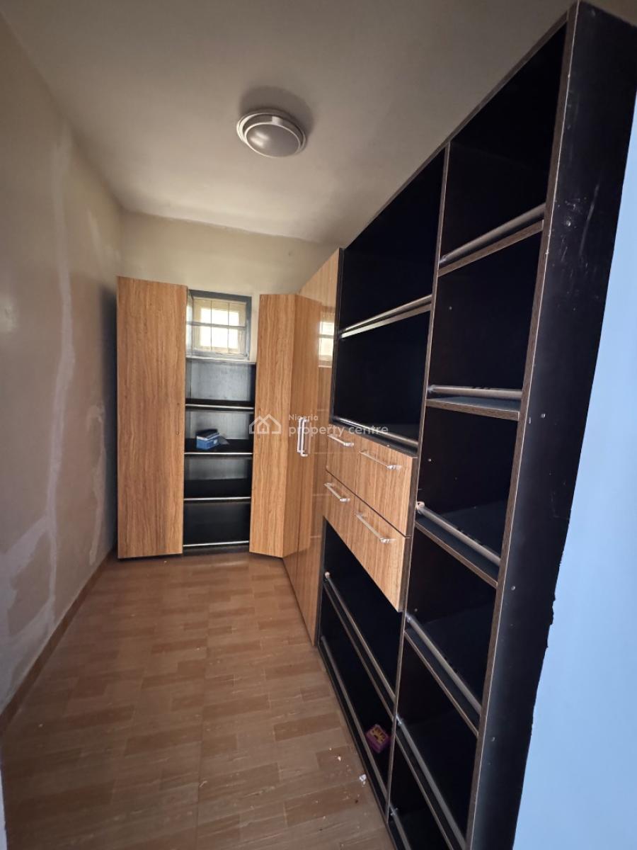 Self Contain Masters, Bera Estate, Lekki Expressway, Lekki, Lagos, Self Contain (single Rooms) for Rent