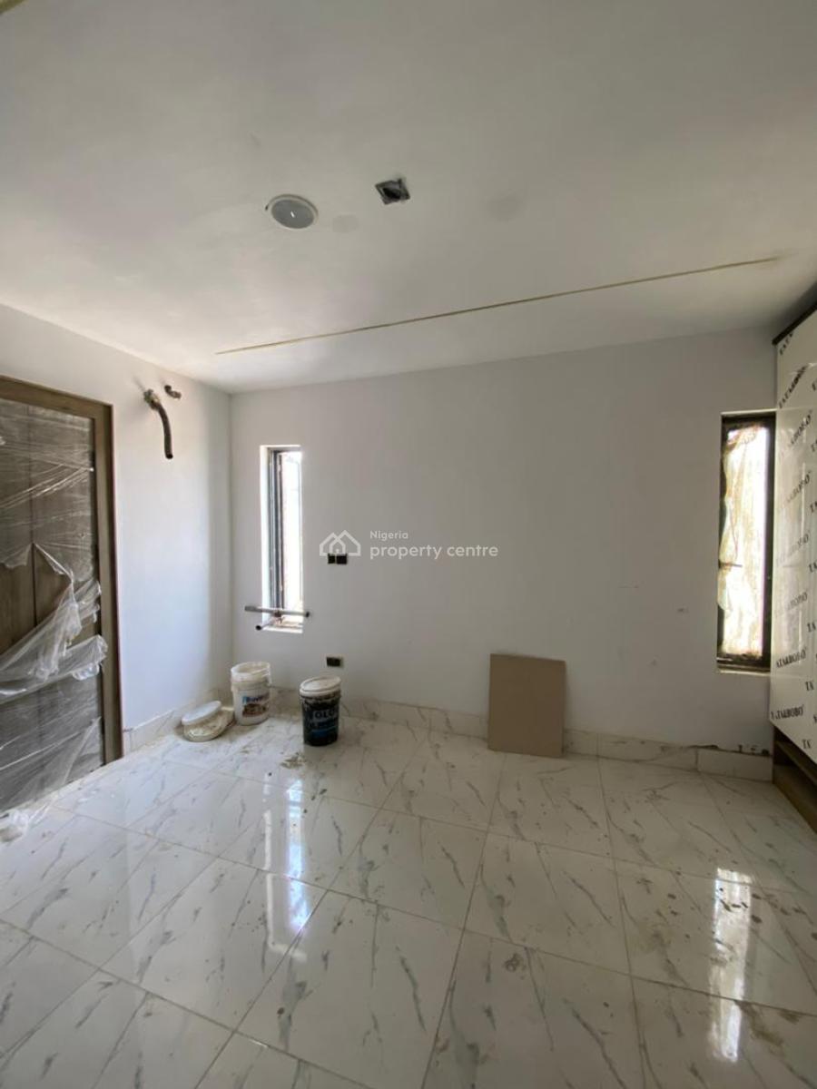 Elegantly Crafted 3 Bedroom Apartment with Elevator, Swimming Pool, Lekki Phase 1, Lekki, Lagos, Flat / Apartment for Sale