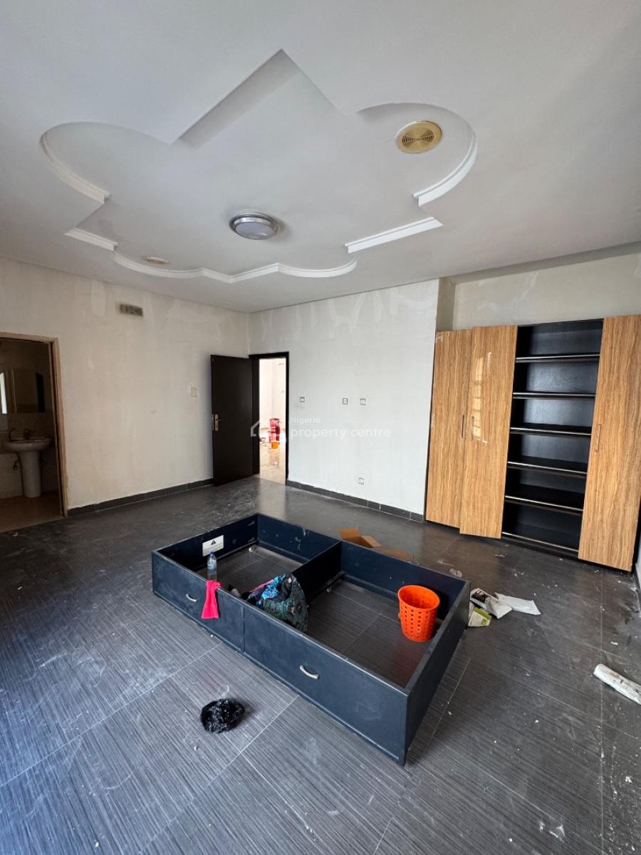 Self Contain, Bera Estate, Lekki Expressway, Lekki, Lagos, Self Contain (single Rooms) for Rent