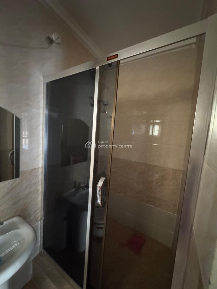 Self Contain, Bera Estate, Lekki Expressway, Lekki, Lagos, Self Contain (single Rooms) for Rent