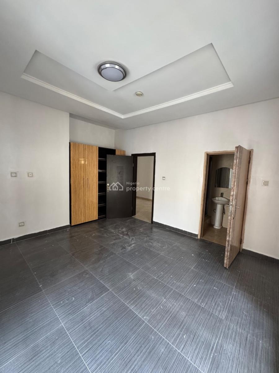 Self Contain, Bera Estate, Lekki Expressway, Lekki, Lagos, Self Contain (single Rooms) for Rent