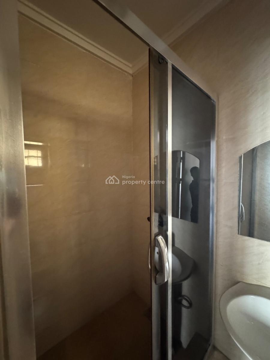 Self Contain, Bera Estate, Lekki Expressway, Lekki, Lagos, Self Contain (single Rooms) for Rent