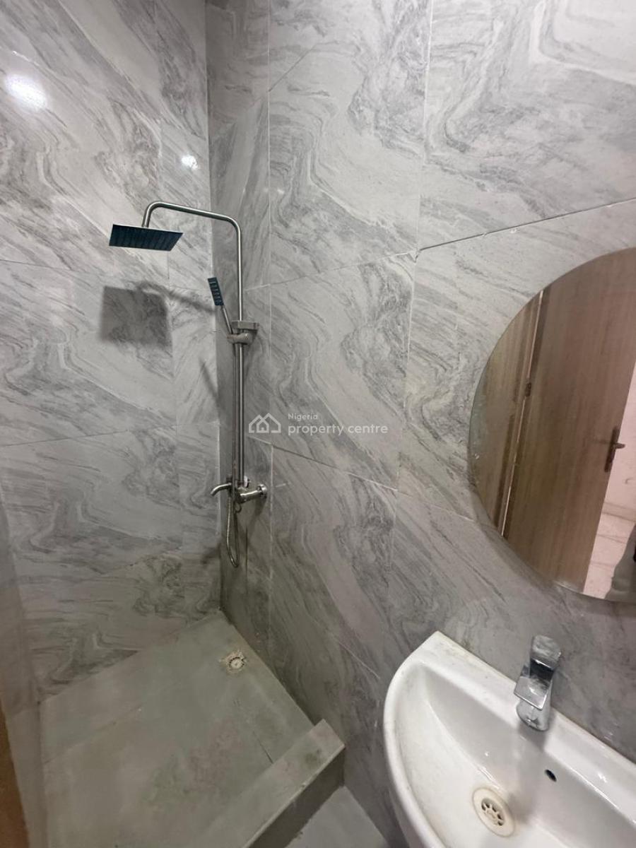 Brand New 1 Bedroom Miniflat with Fully Fitted 2 Toilet., Ologolo, Lekki, Lagos, Flat / Apartment for Rent