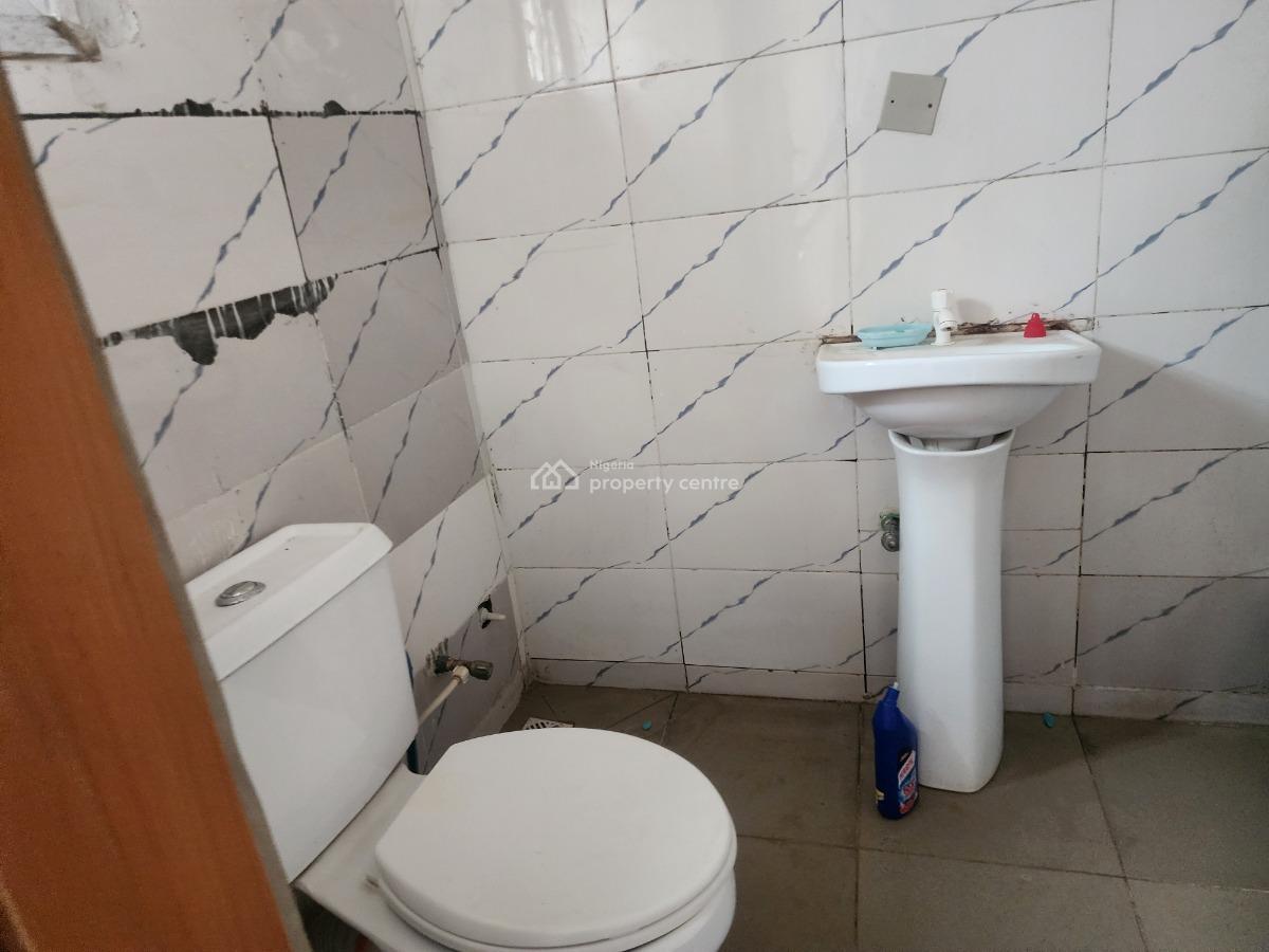 Luxury 2 Bedroom Flats, Lekki Scheme 2 By Abraham Adesanya, Ajah, Lagos, Flat / Apartment for Rent