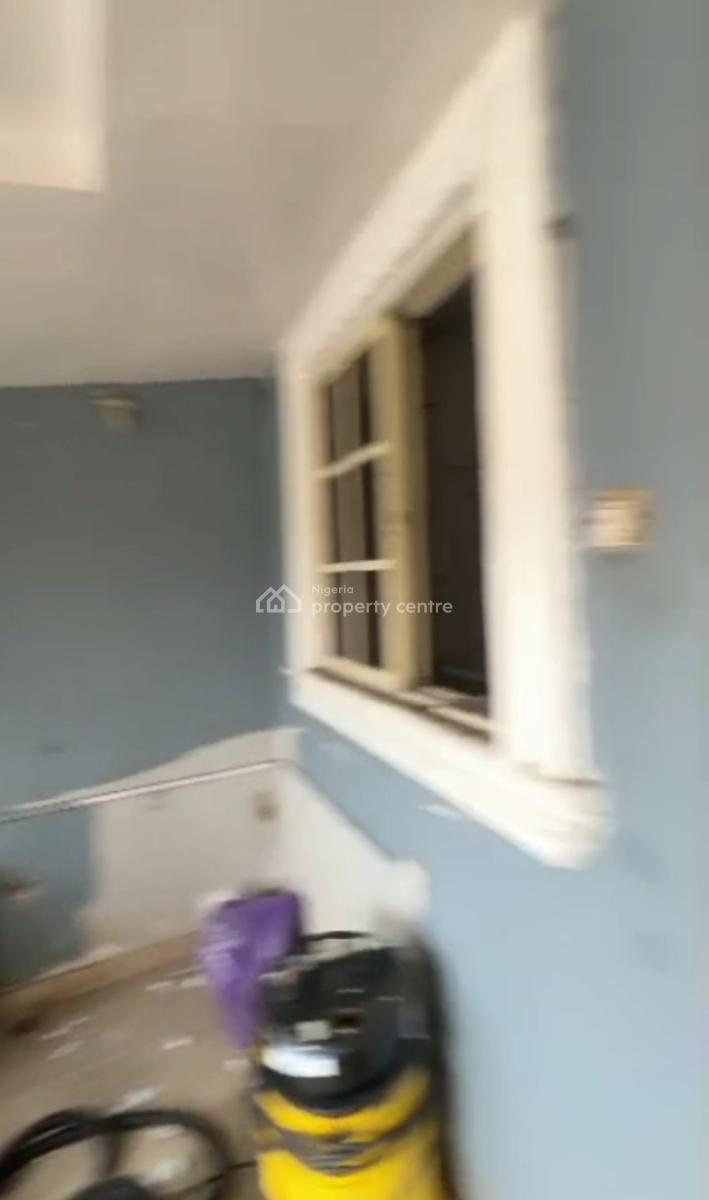 Self Compound 2 Bedroom Apartment for Both Commercial and Residential, Off Western Avenue, Surulere, Lagos, Flat / Apartment for Rent