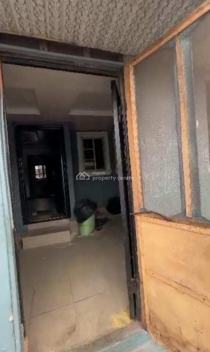 Self Compound 2 Bedroom Apartment for Both Commercial and Residential, Off Western Avenue, Surulere, Lagos, Flat / Apartment for Rent
