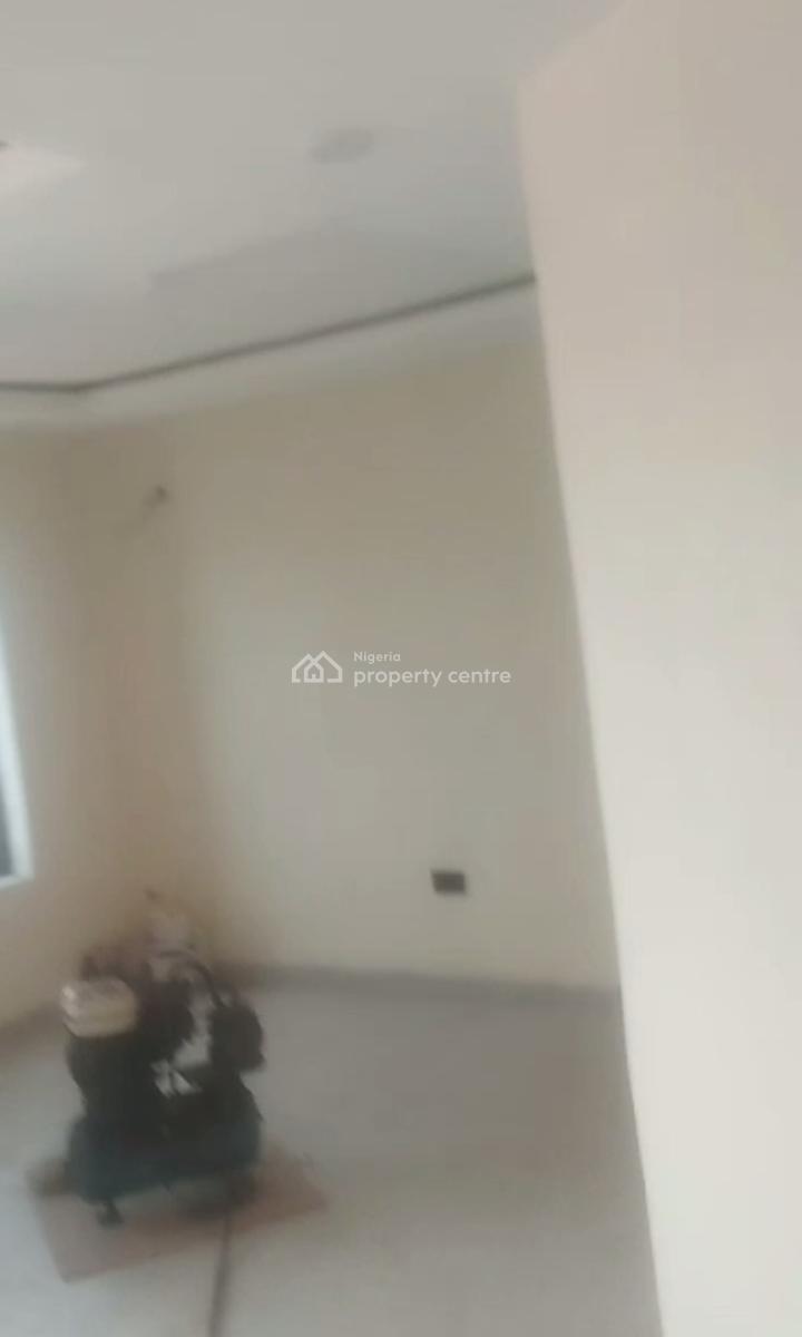 Spacious Standard 3 Bedroom Apartment, Aguda, Surulere, Lagos, Flat / Apartment for Rent