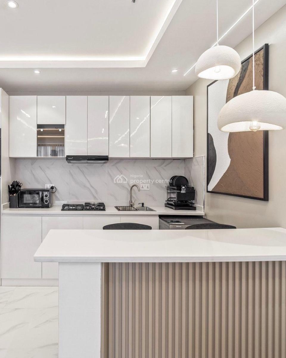 Brand New 3bedroom Smart Home with 2 Balconies, Swimming Pool  Gym &, Lekki Phase 1, Lekki, Lagos, Flat / Apartment Short Let