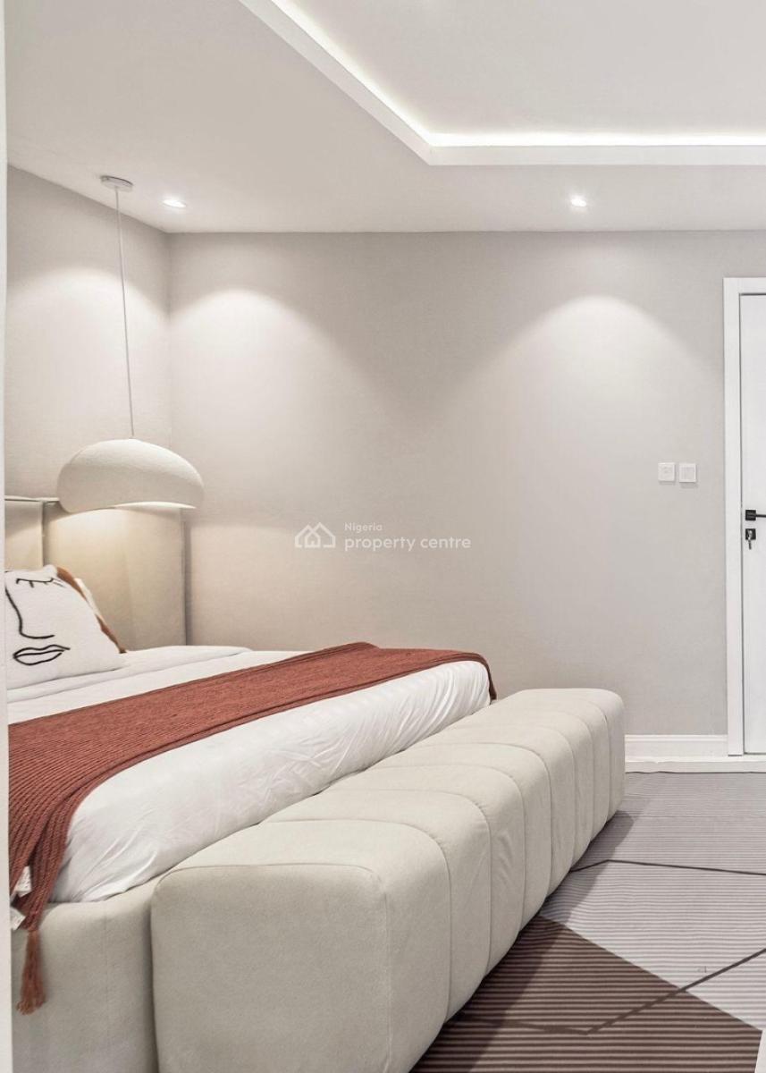 Brand New 3bedroom Smart Home with 2 Balconies, Swimming Pool  Gym &, Lekki Phase 1, Lekki, Lagos, Flat / Apartment Short Let