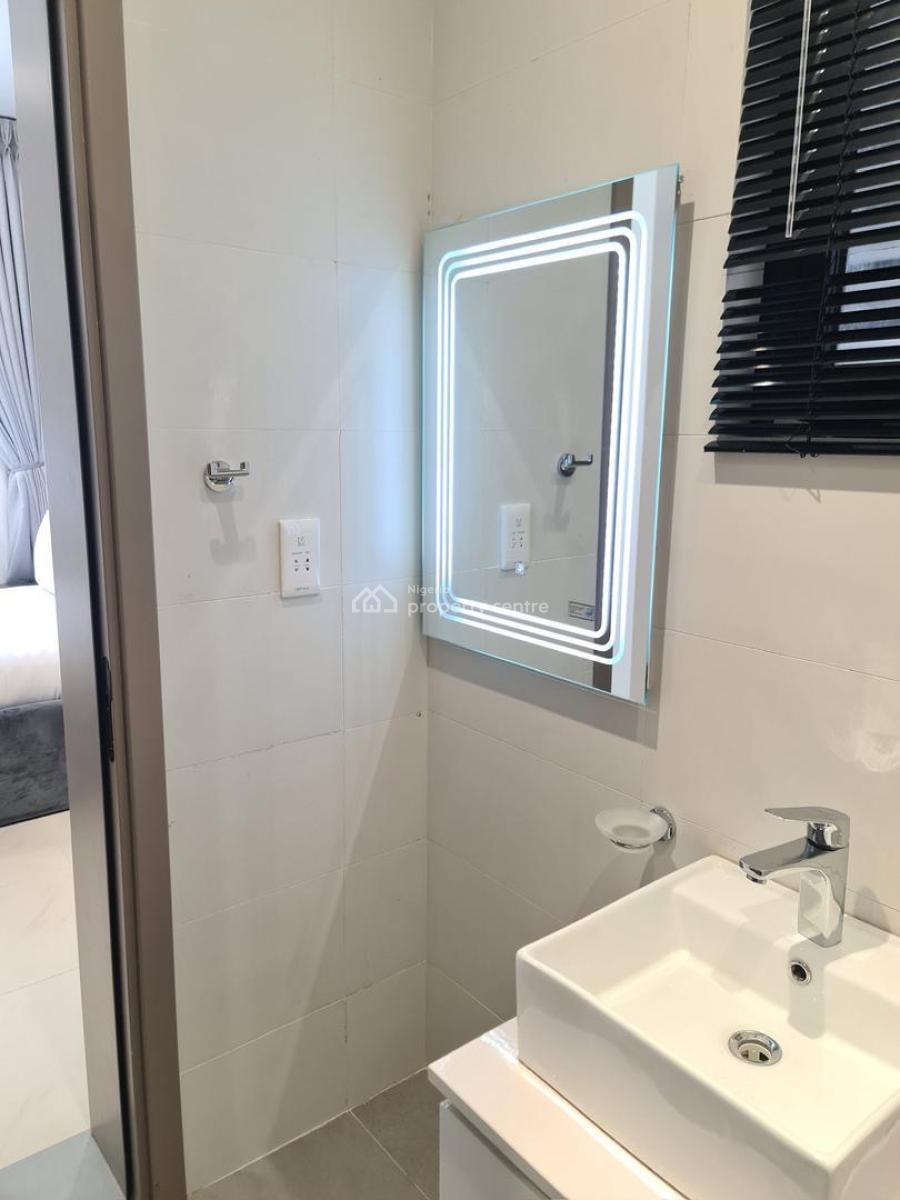 Brand New 1 Bedroom Smart Home with 1balconies, Swimming Pool  Gym &, Lekki Phase 1, Lekki, Lagos, Flat / Apartment Short Let