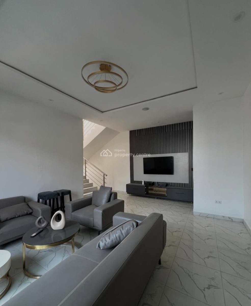 Furnished Or Unfurnished 3 Bedroom En-suite Maisonette with Top-notch, Ikate, Lekki, Lagos, Flat / Apartment for Rent