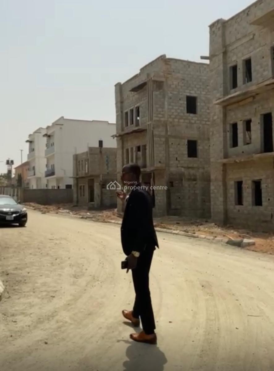 3bedrooms Carcass Block of Flats in a Very Serene Estate, After Dawaki Modern Market, Dawaki, Gwarinpa, Abuja, Block of Flats for Sale