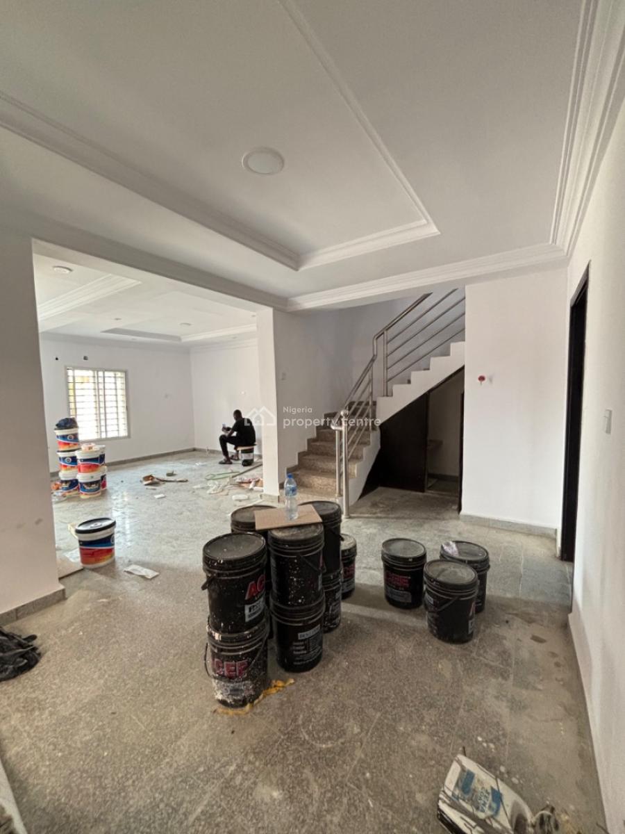 Very Spacious 5 Bedroom Semi-detached House with 2 Rooms Bq, Lekki Phase 1, Lekki, Lagos, Semi-detached Duplex for Rent