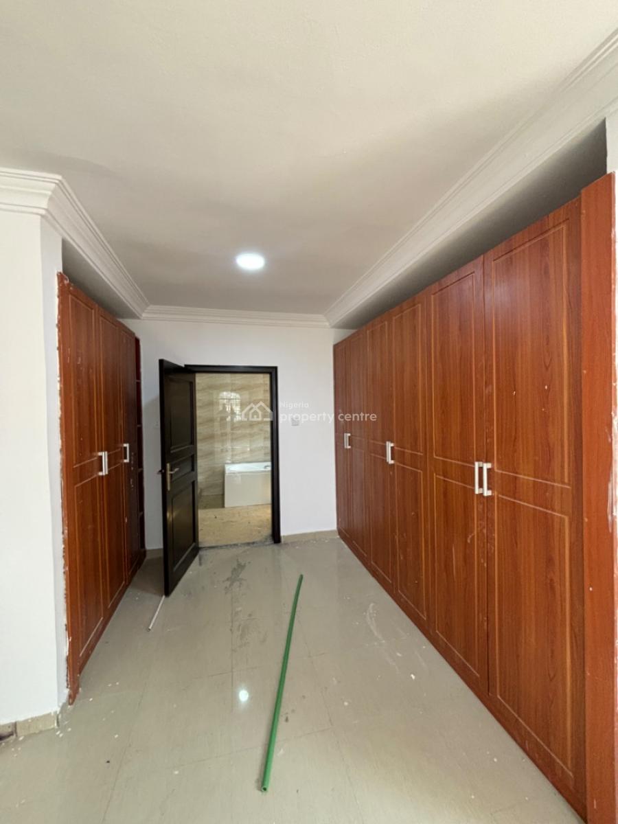 Very Spacious 5 Bedroom Semi-detached House with 2 Rooms Bq, Lekki Phase 1, Lekki, Lagos, Semi-detached Duplex for Rent