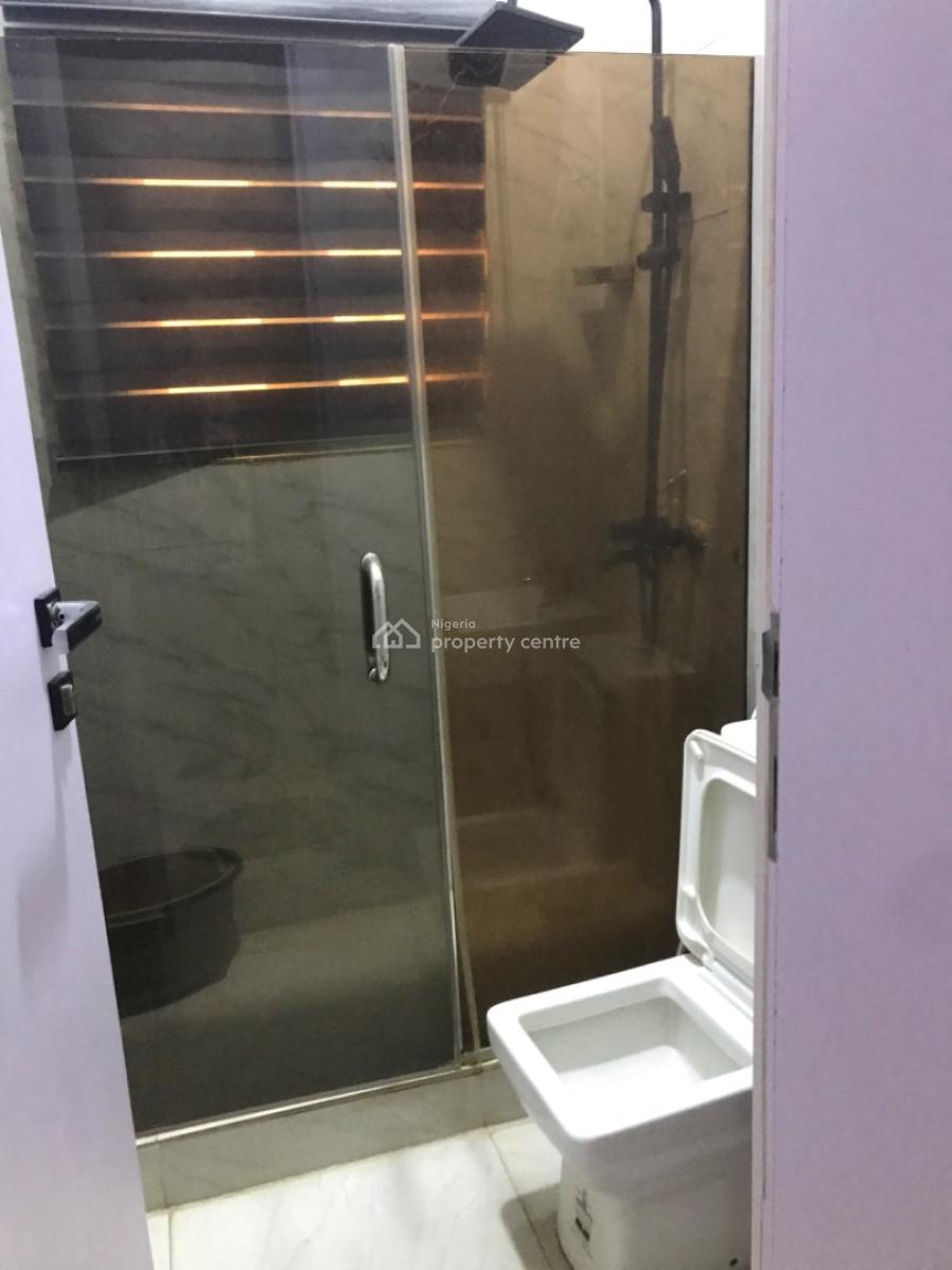 Beautiful 2 Bedrooms Spacious Serviced & Furnished Apartment & Inverter, Mabushi, Abuja, Flat / Apartment for Rent