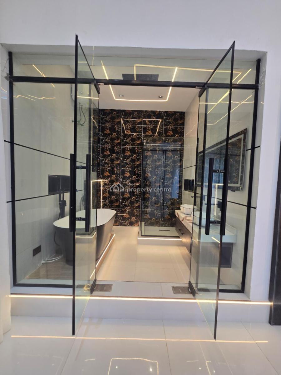 Presidential 5 Bedroom Detached Duplex in a Secure Estate, Lekki Conservation Road, Lekki, Lagos, Flat / Apartment for Sale