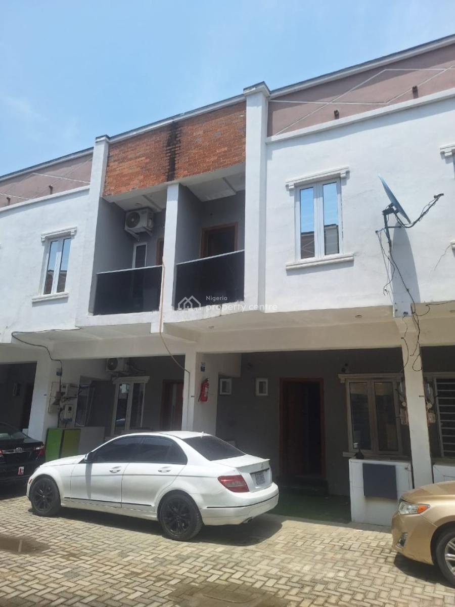 Well Maintained Spacious 3 Bedrooms Terraced Duplex, Ikota, Lekki, Lagos, Terraced Duplex for Rent